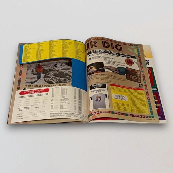 Nintendo Power Volume 55 Guide Book Aladdin w/Poster & Trading Cards - Picture 8 of 14